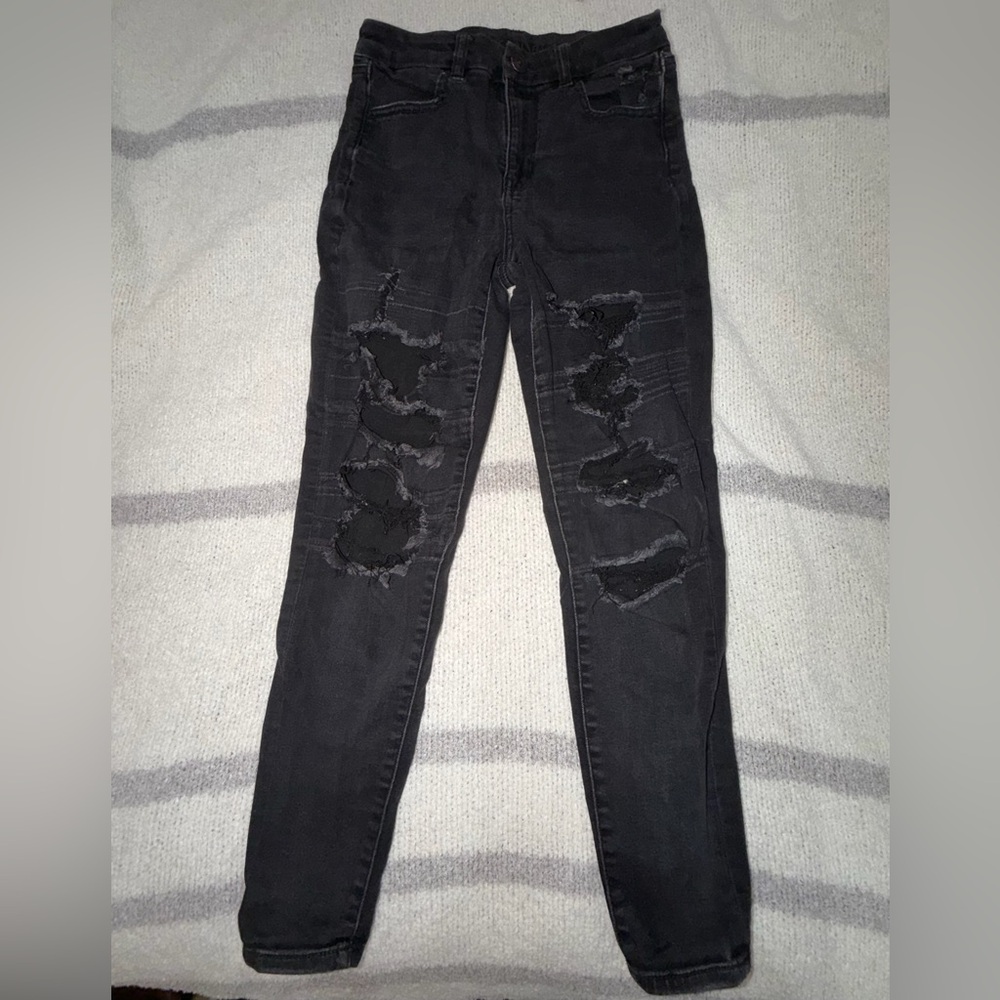 American Eagle Women’s Outfitters Black Ripped Skinny Jeans